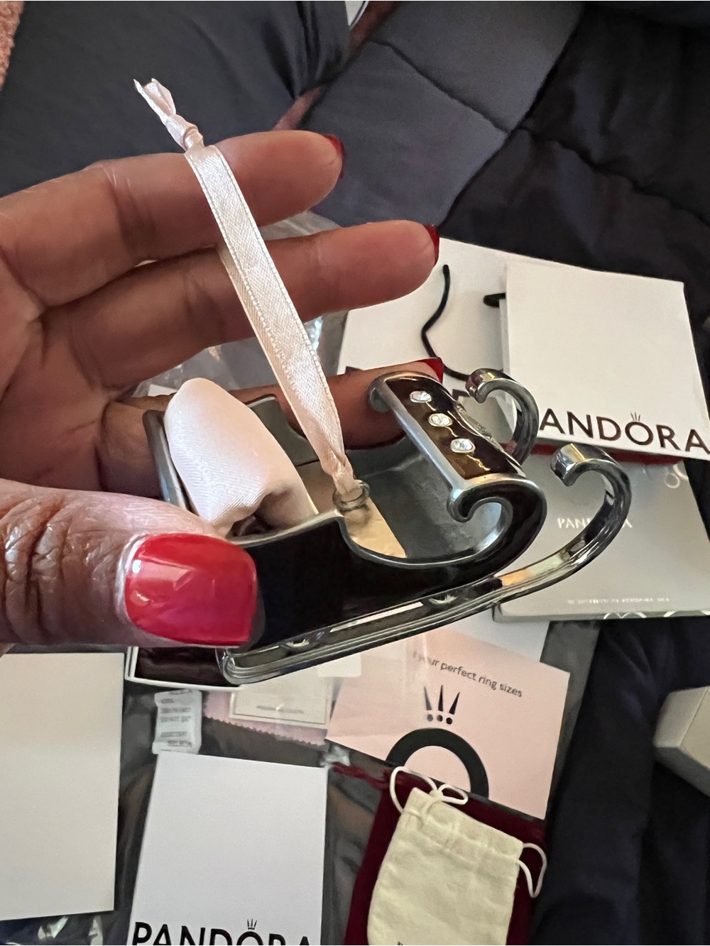 🎀 Pandora Packing and Supplies Bonus: Ornament 🎀 - Picture 11 of 11